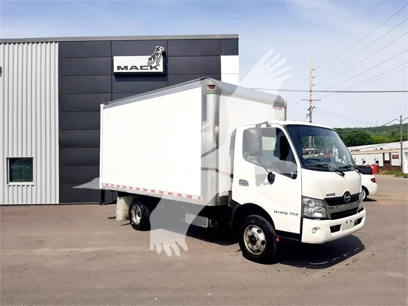 Image of Hino 155.